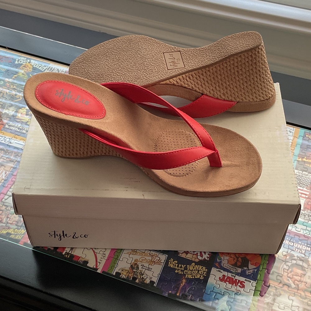 Style & Co. Vibrant Red Wedge Sandals - Picture 4 of 5